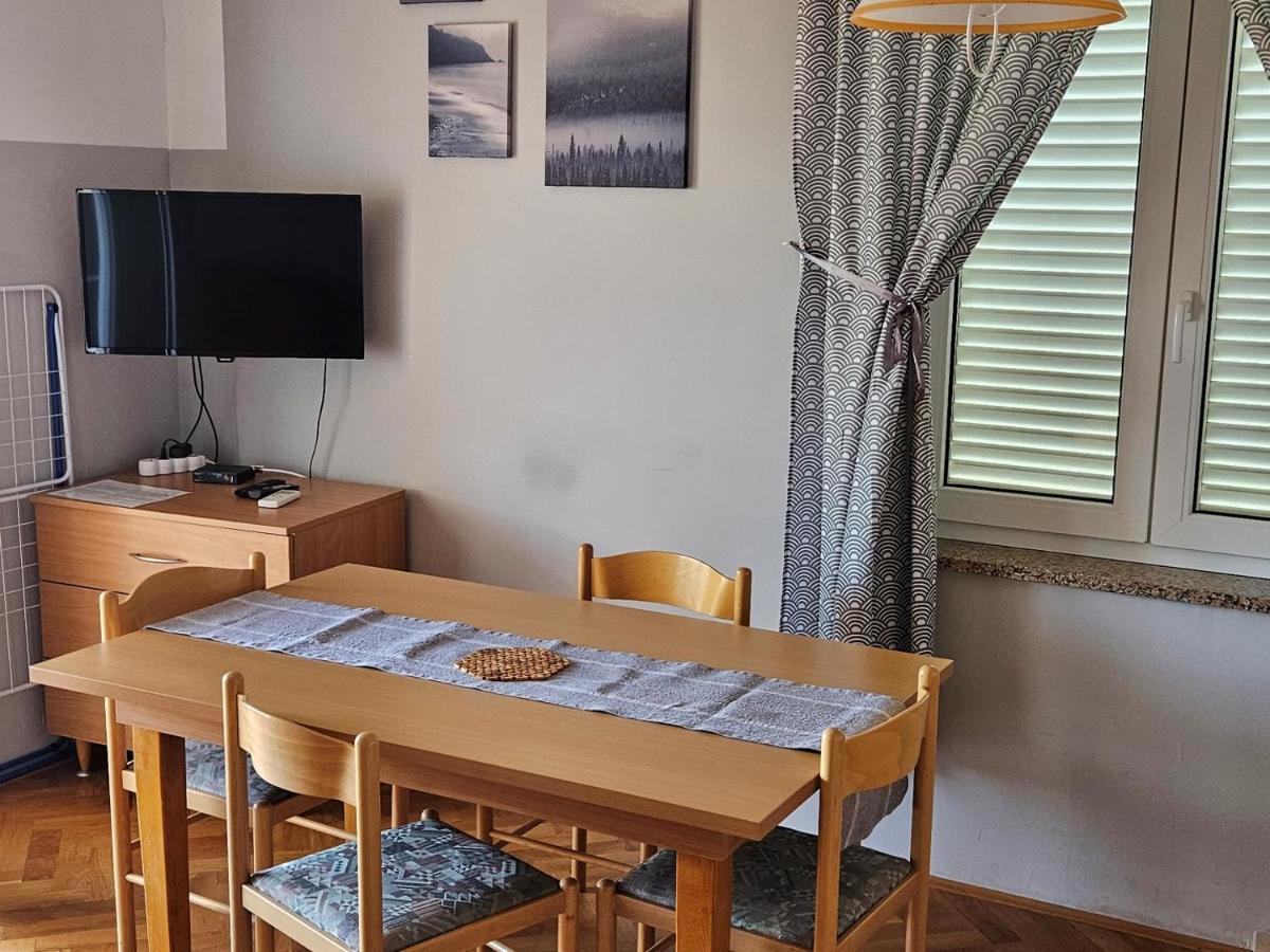 Apartments Trojak Baska  Luaran gambar